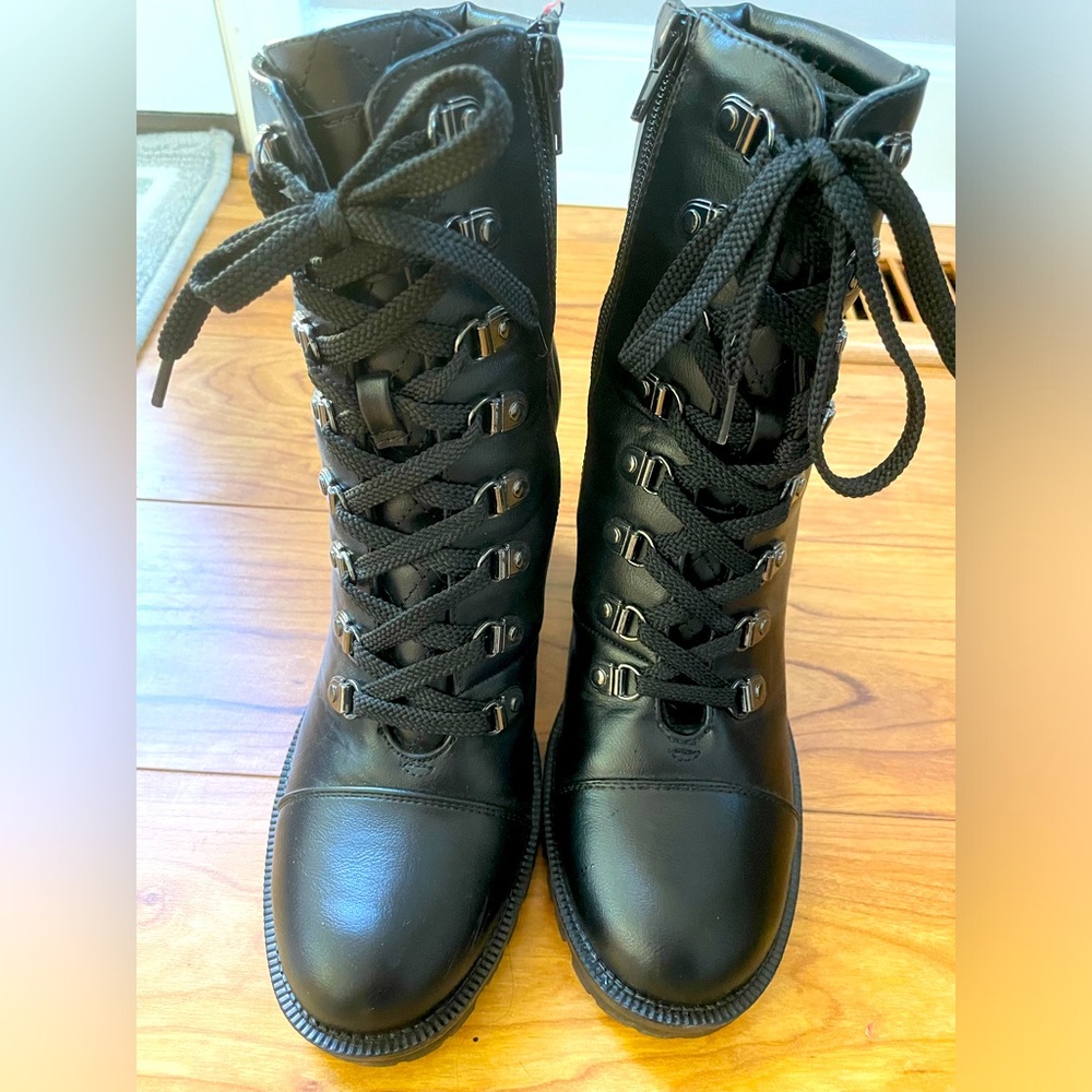 Black Guess Boots!